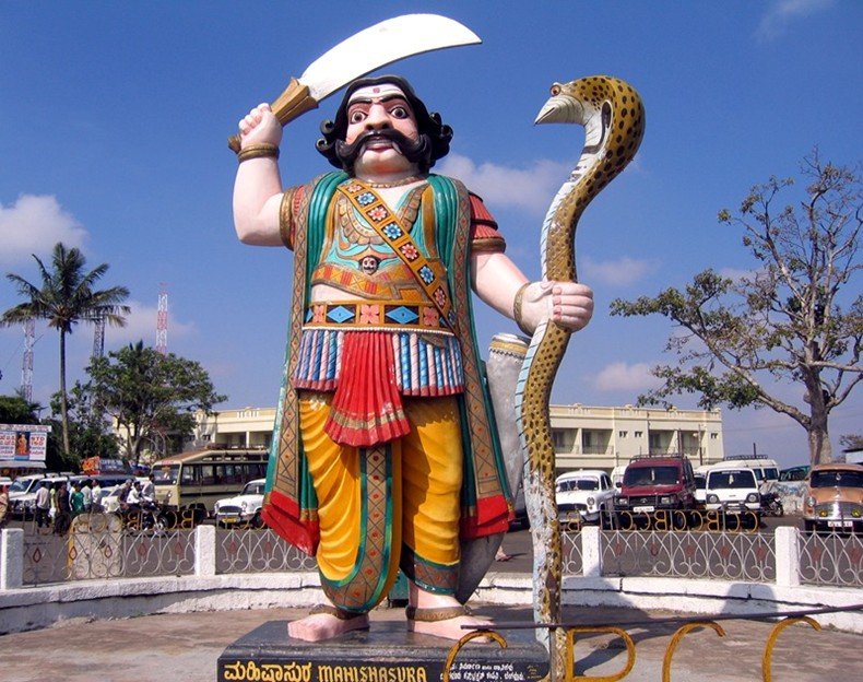 mahishasura, mysore chamundeshwari hill