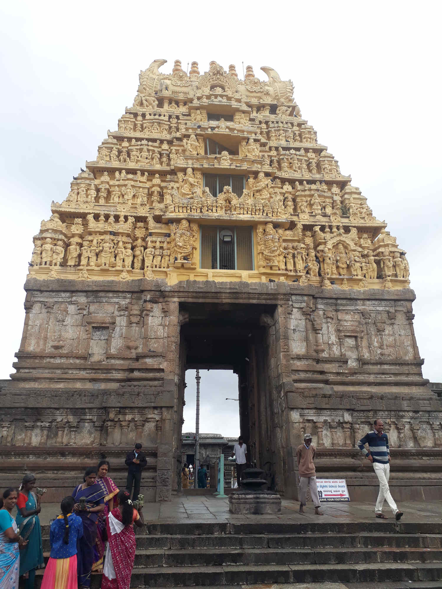 beluru chennakeshava temple, karnataka