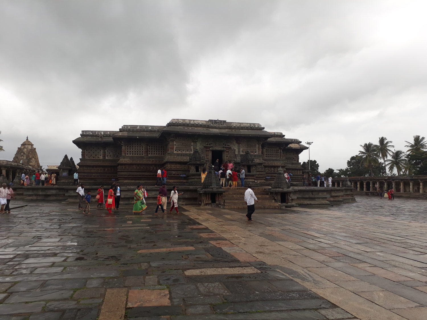 Beluru Chennakeshava Temple, Hassan