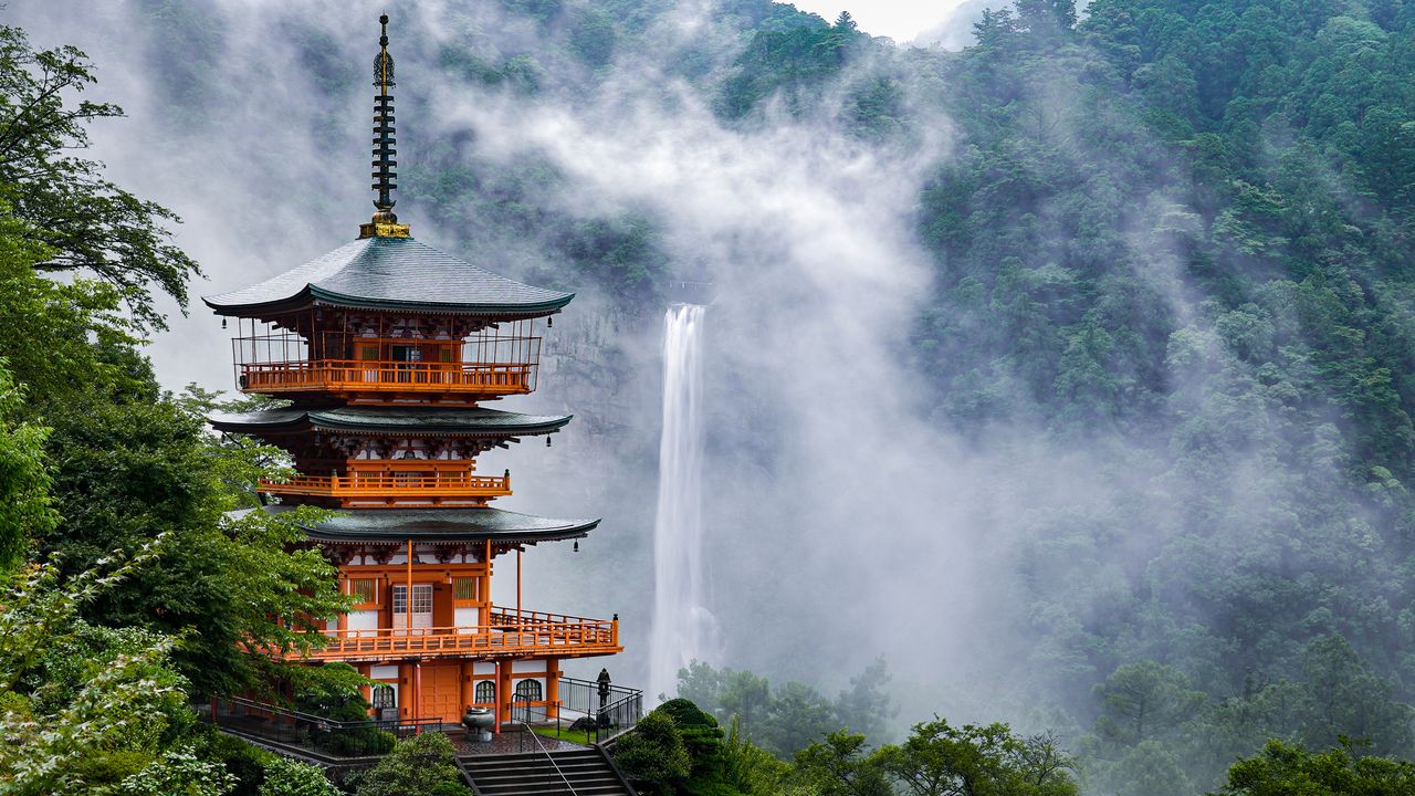 Beautiful Tourist Places to Visit in Wakayama