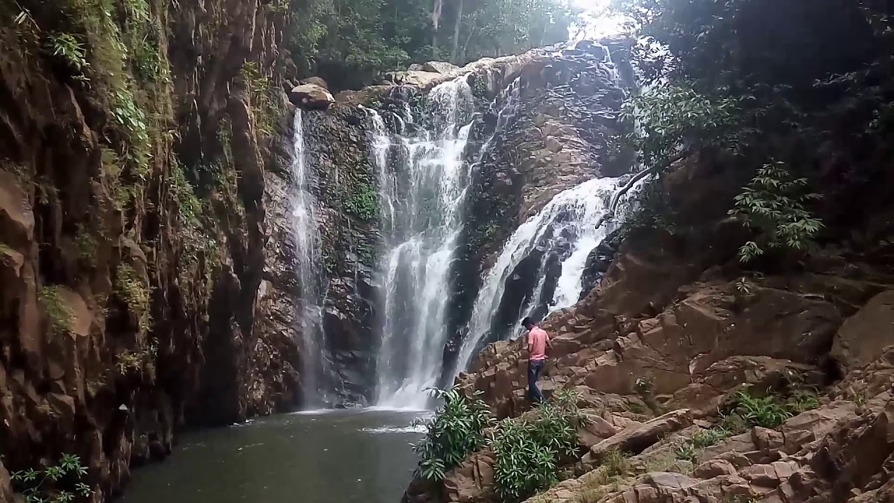 Gudguda Waterfall: Jharsuguda, Odisha