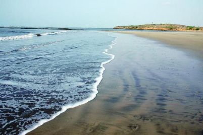 chorwad-beach-gujarat-3.jpg